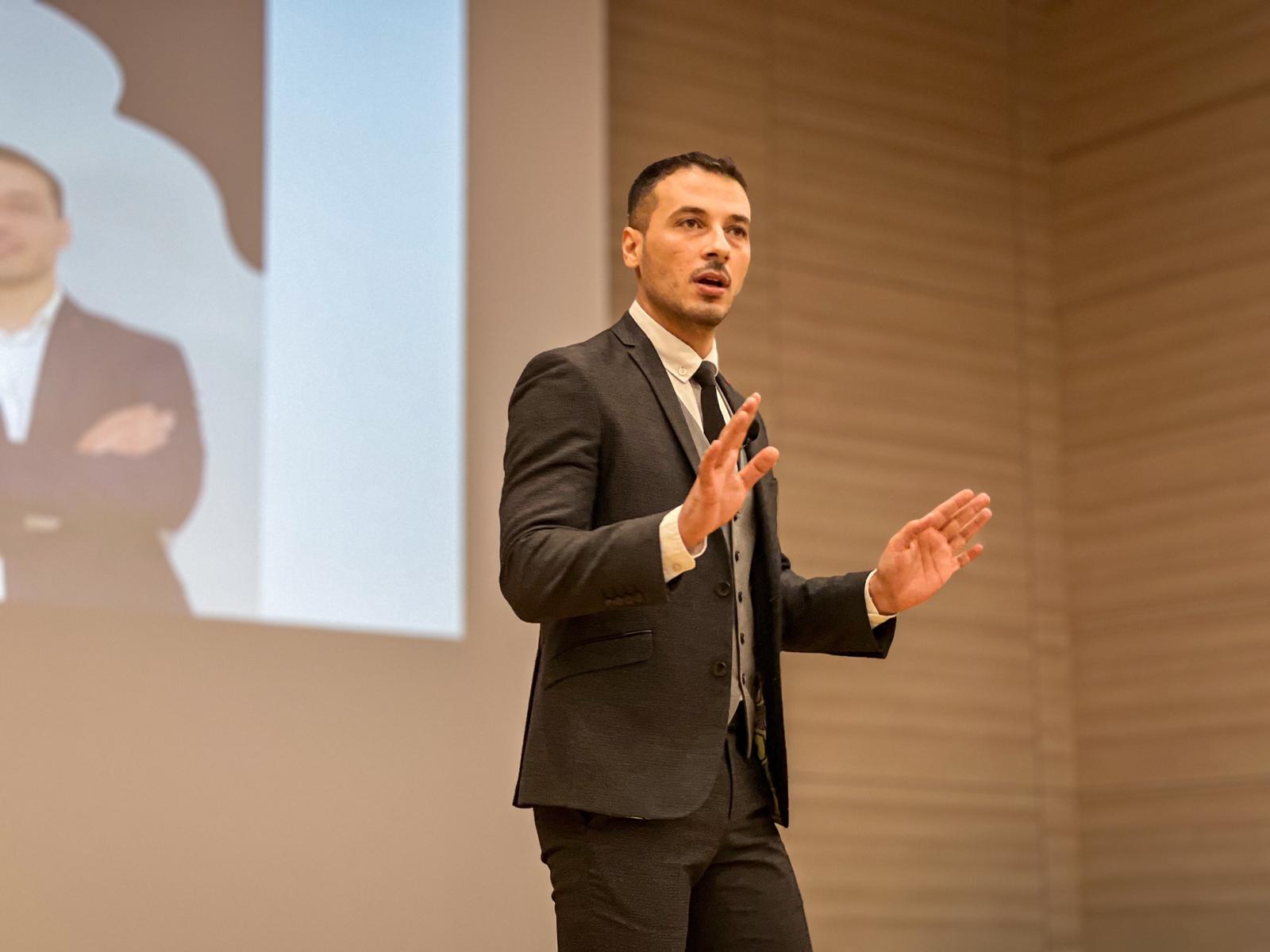 “İletişim ve Motivasyon”  konulu seminer 